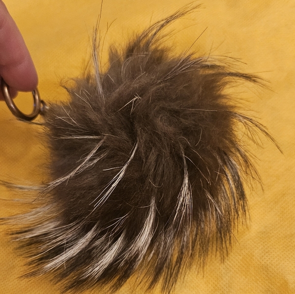 Michael Kors Keychain - Picture 3 of 3